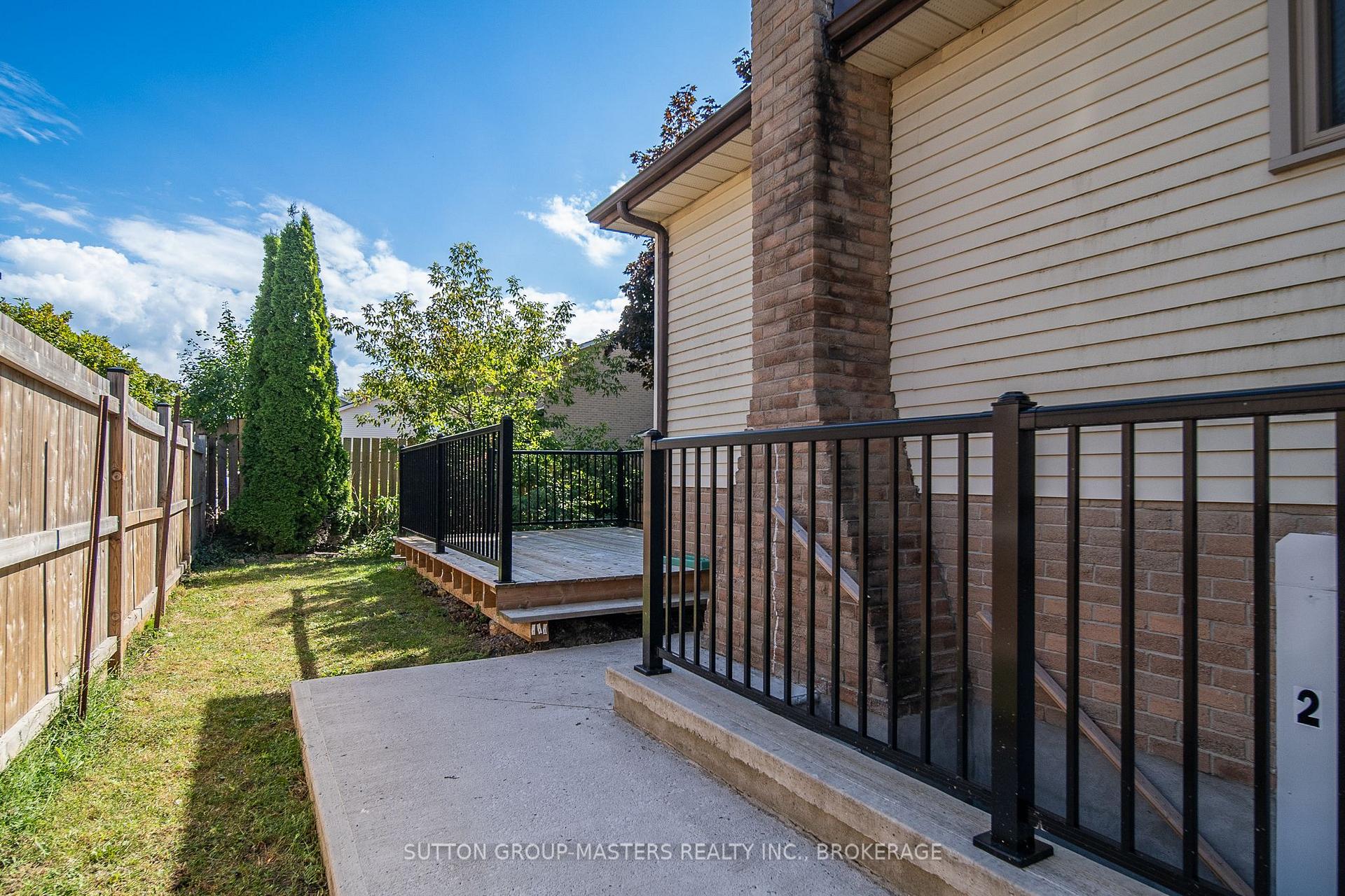 Photo 33 of 15 Windfield Crescent, Kingston, Kingston East (Incl Barret Crt) — HOMEH