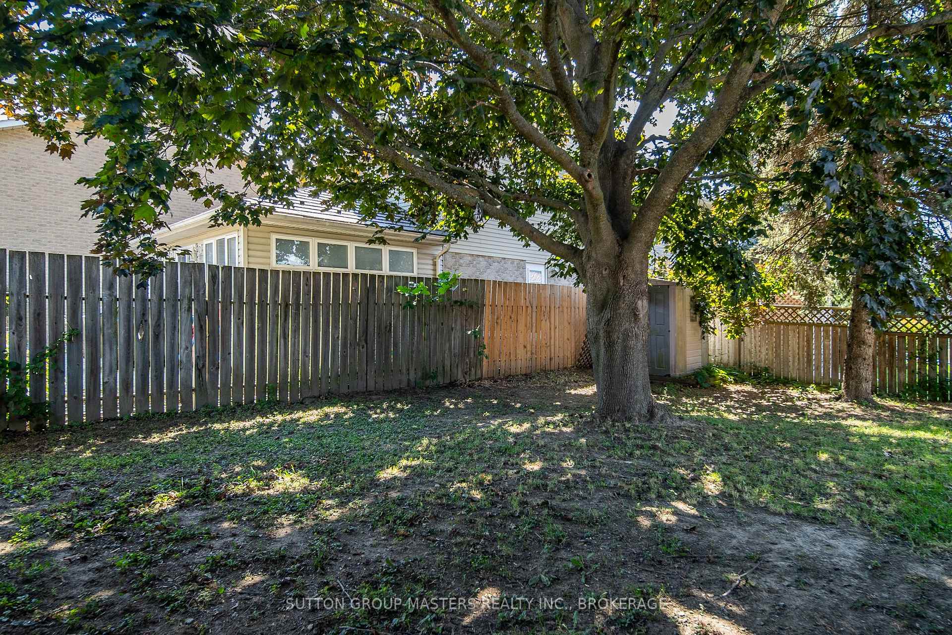 Photo 35 of 15 Windfield Crescent, Kingston, Kingston East (Incl Barret Crt) — HOMEH