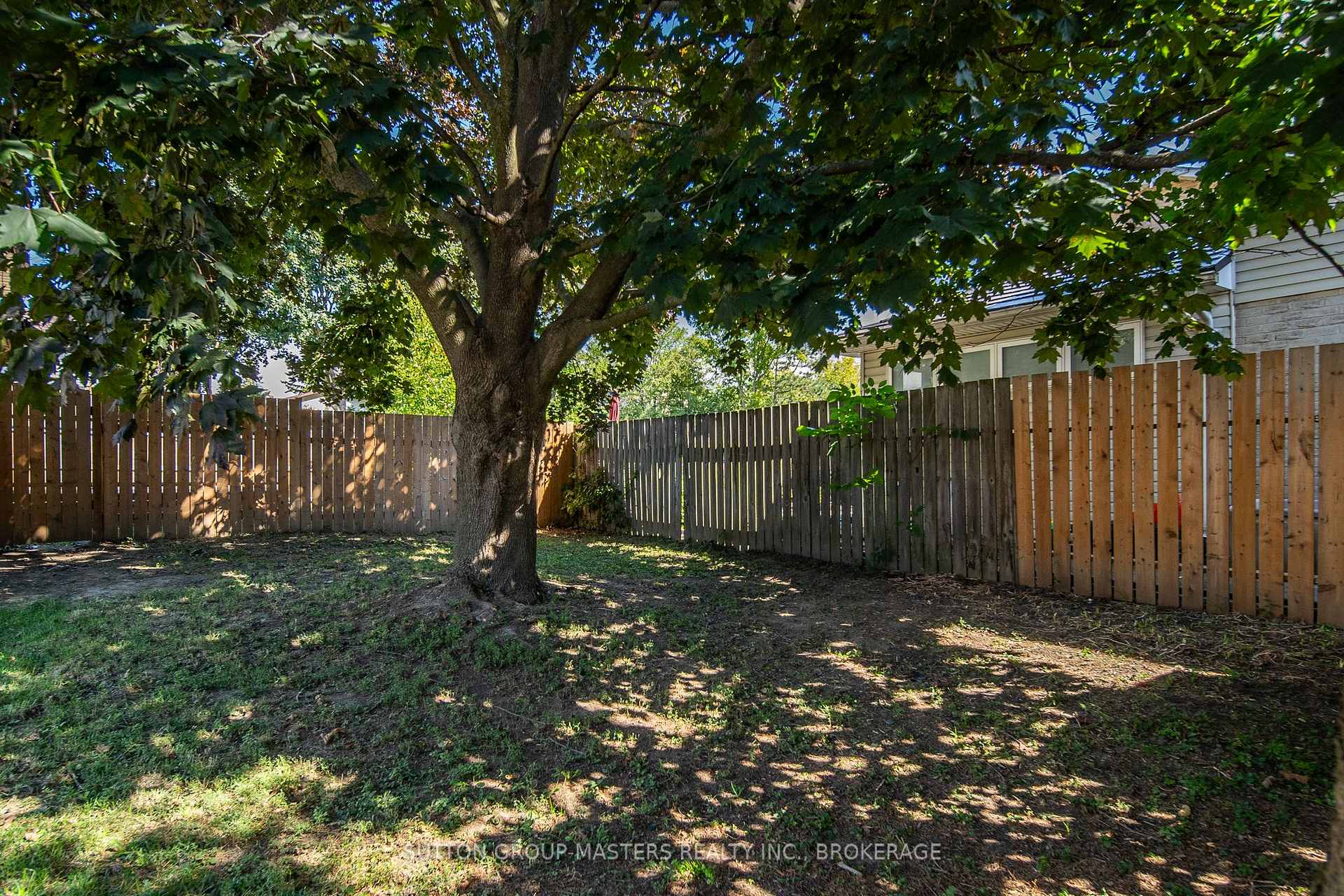 Photo 37 of 15 Windfield Crescent, Kingston, Kingston East (Incl Barret Crt) — HOMEH
