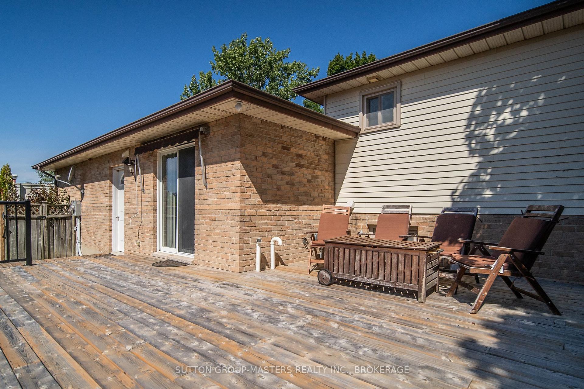Photo 38 of 15 Windfield Crescent, Kingston, Kingston East (Incl Barret Crt) — HOMEH