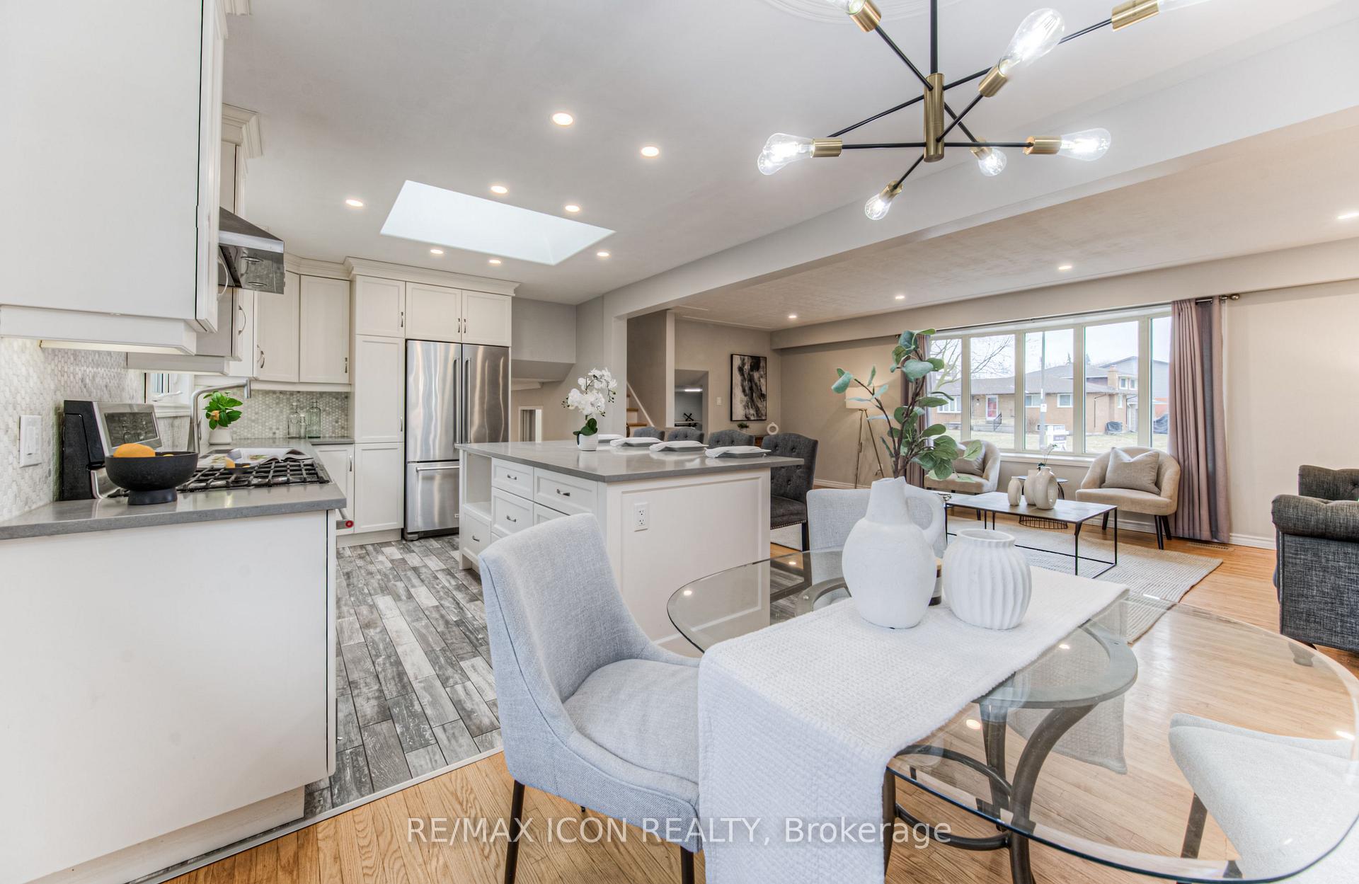 Photo 17 of 184 Montcalm Drive, Kitchener — HOMEH