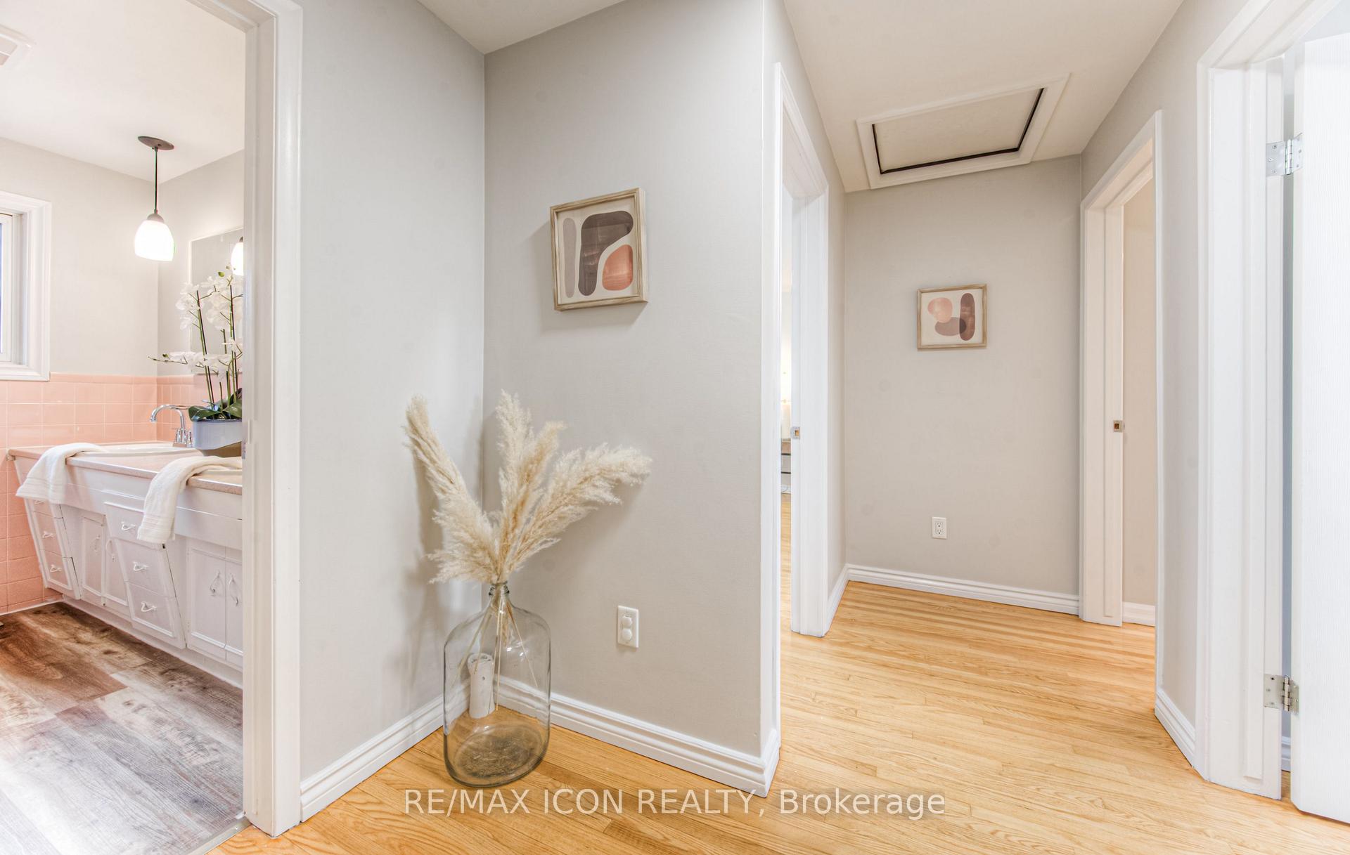 Photo 25 of 184 Montcalm Drive, Kitchener — HOMEH