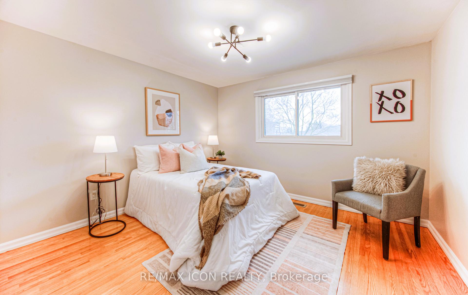 Photo 30 of 184 Montcalm Drive, Kitchener — HOMEH