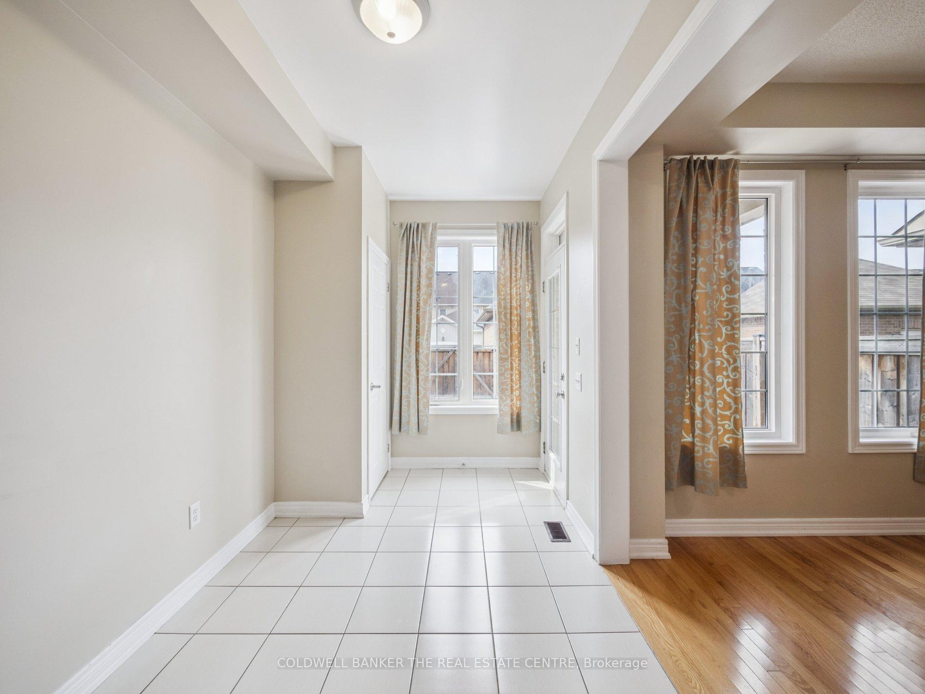Photo 12 of 63 Locust Terrace W, Markham, Wismer — HOMEH
