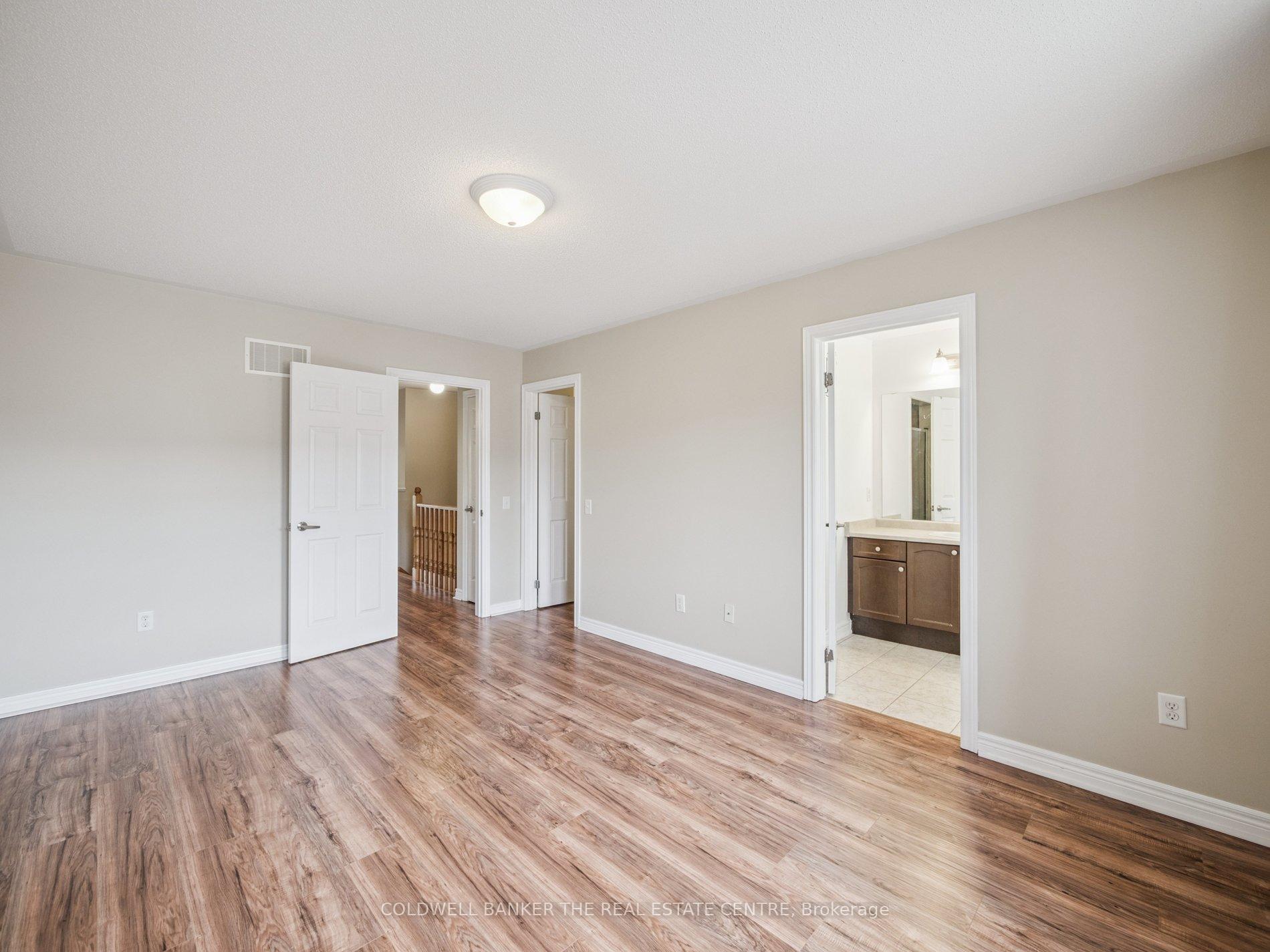 Photo 15 of 63 Locust Terrace W, Markham, Wismer — HOMEH