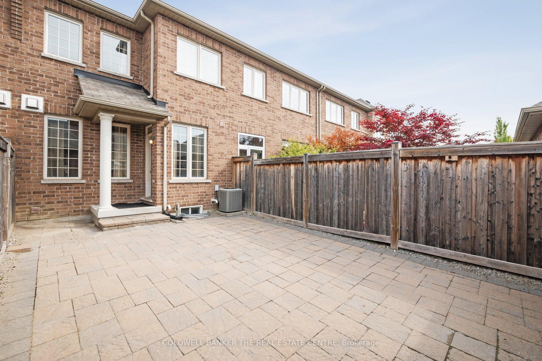 Photo 26 of 63 Locust Terrace W, Markham, Wismer — HOMEH