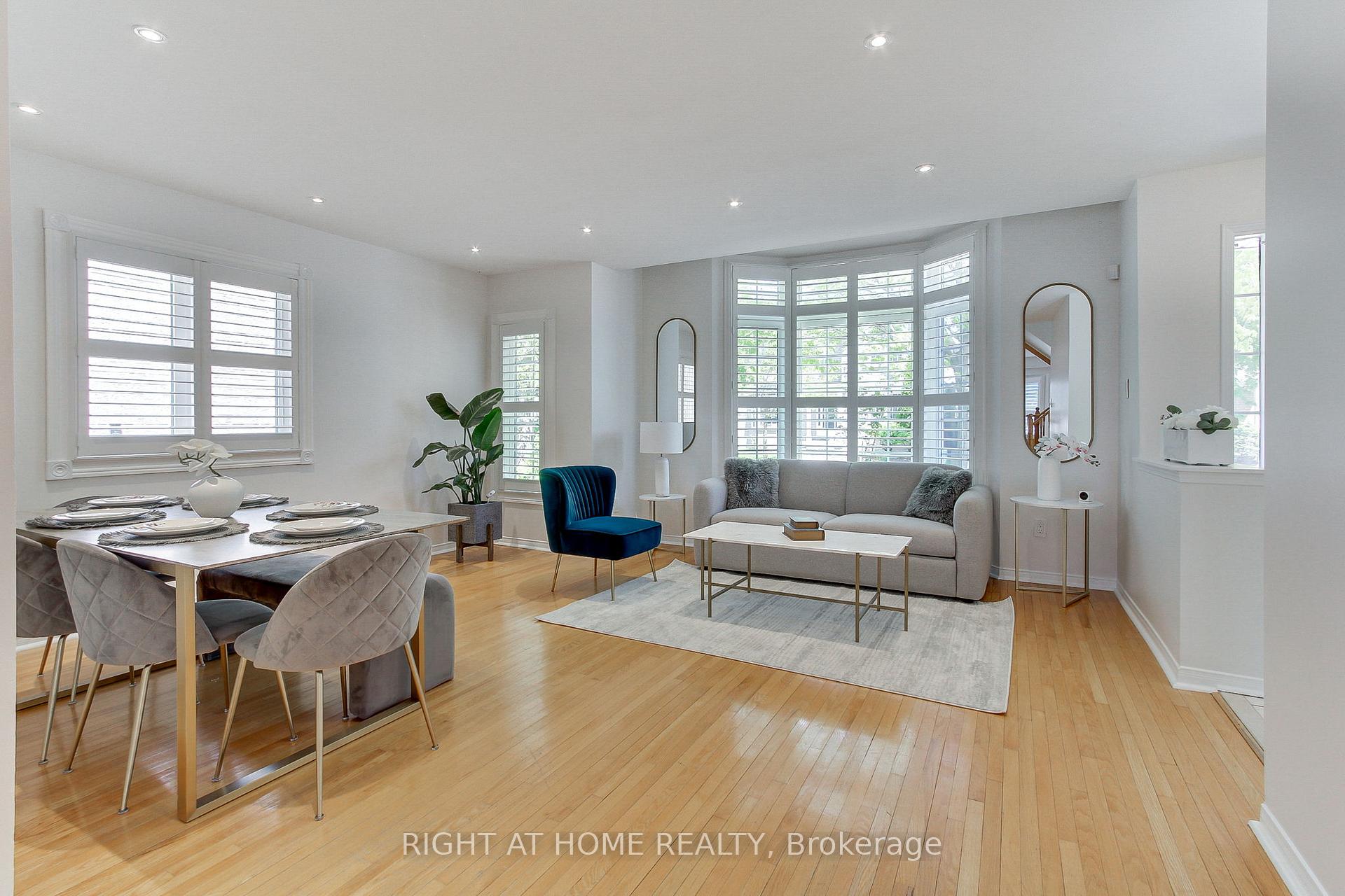 Photo 7 of 10 Juneberry Avenue, Markham, Legacy — HOMEH