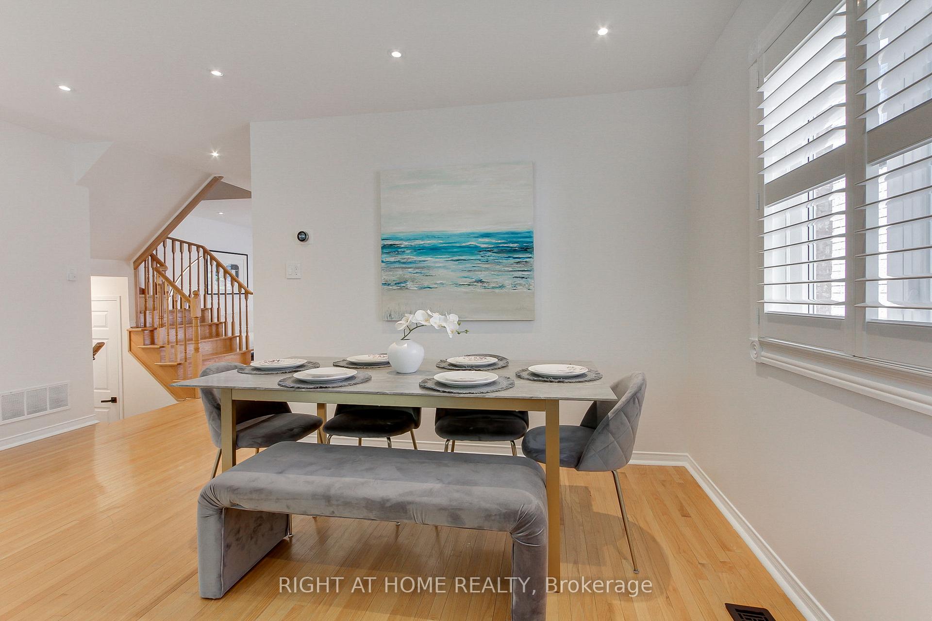 Photo 8 of 10 Juneberry Avenue, Markham, Legacy — HOMEH