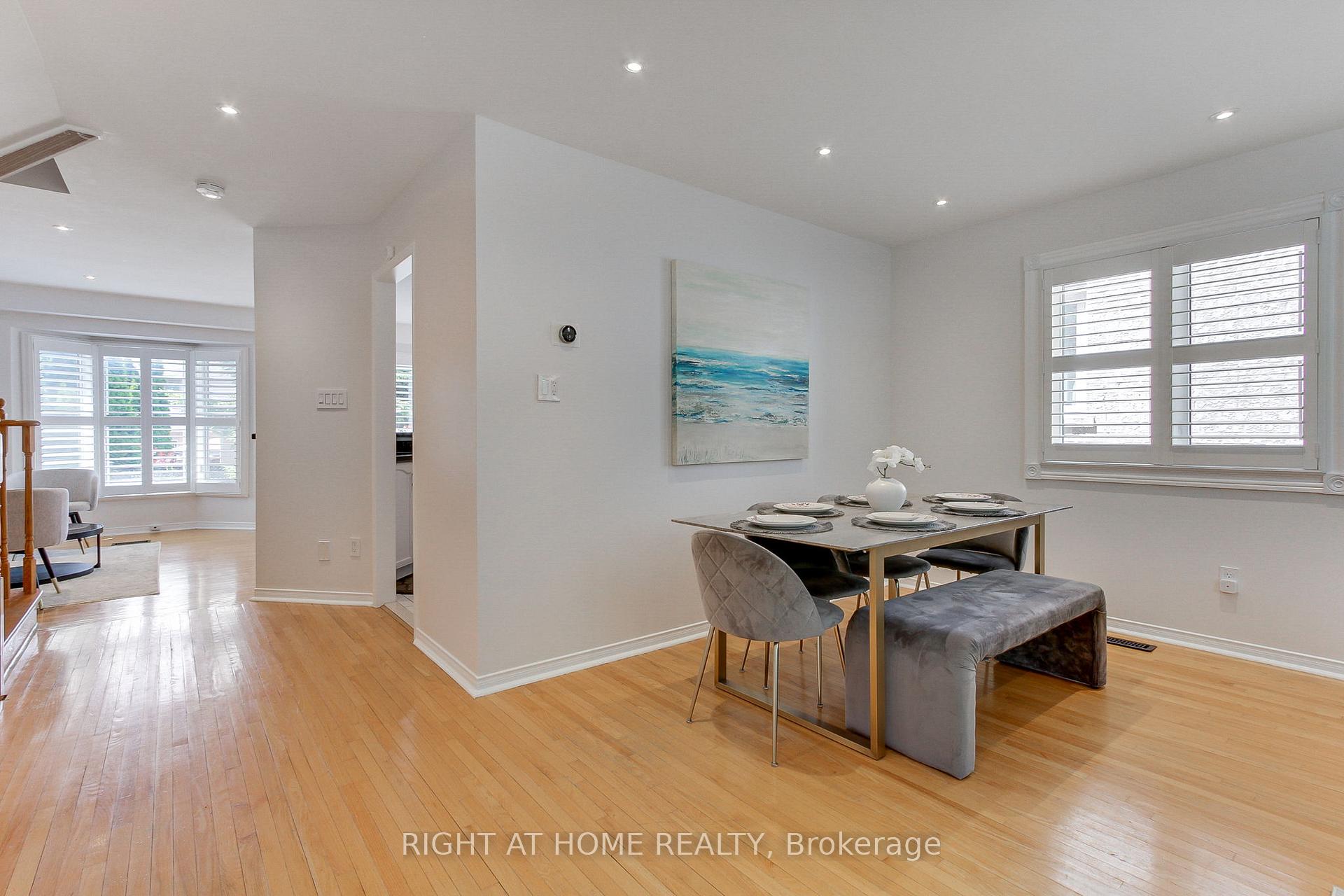 Photo 9 of 10 Juneberry Avenue, Markham, Legacy — HOMEH