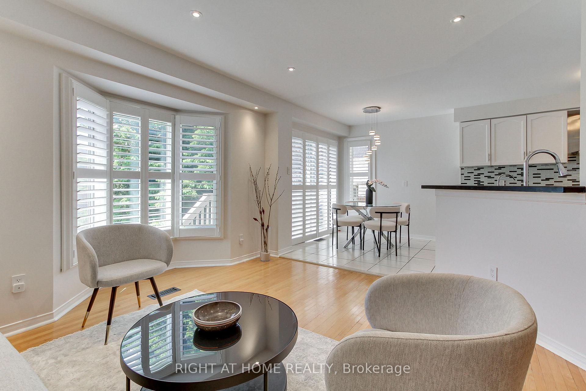 Photo 12 of 10 Juneberry Avenue, Markham, Legacy — HOMEH