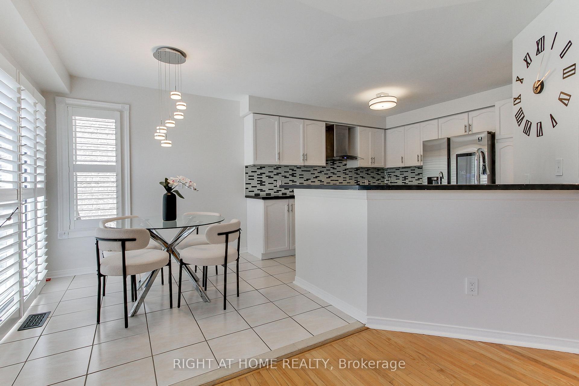 Photo 17 of 10 Juneberry Avenue, Markham, Legacy — HOMEH