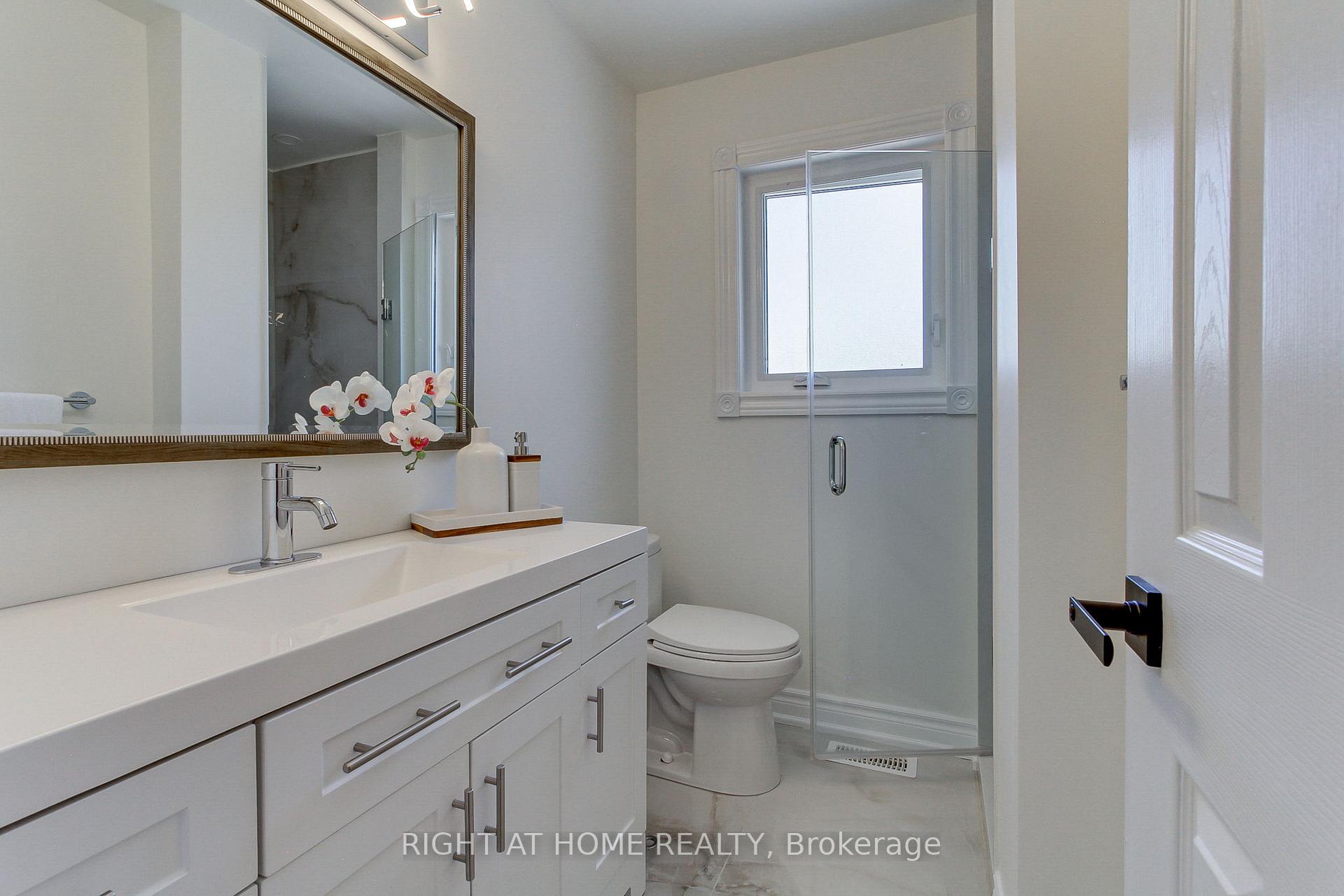 Photo 23 of 10 Juneberry Avenue, Markham, Legacy — HOMEH