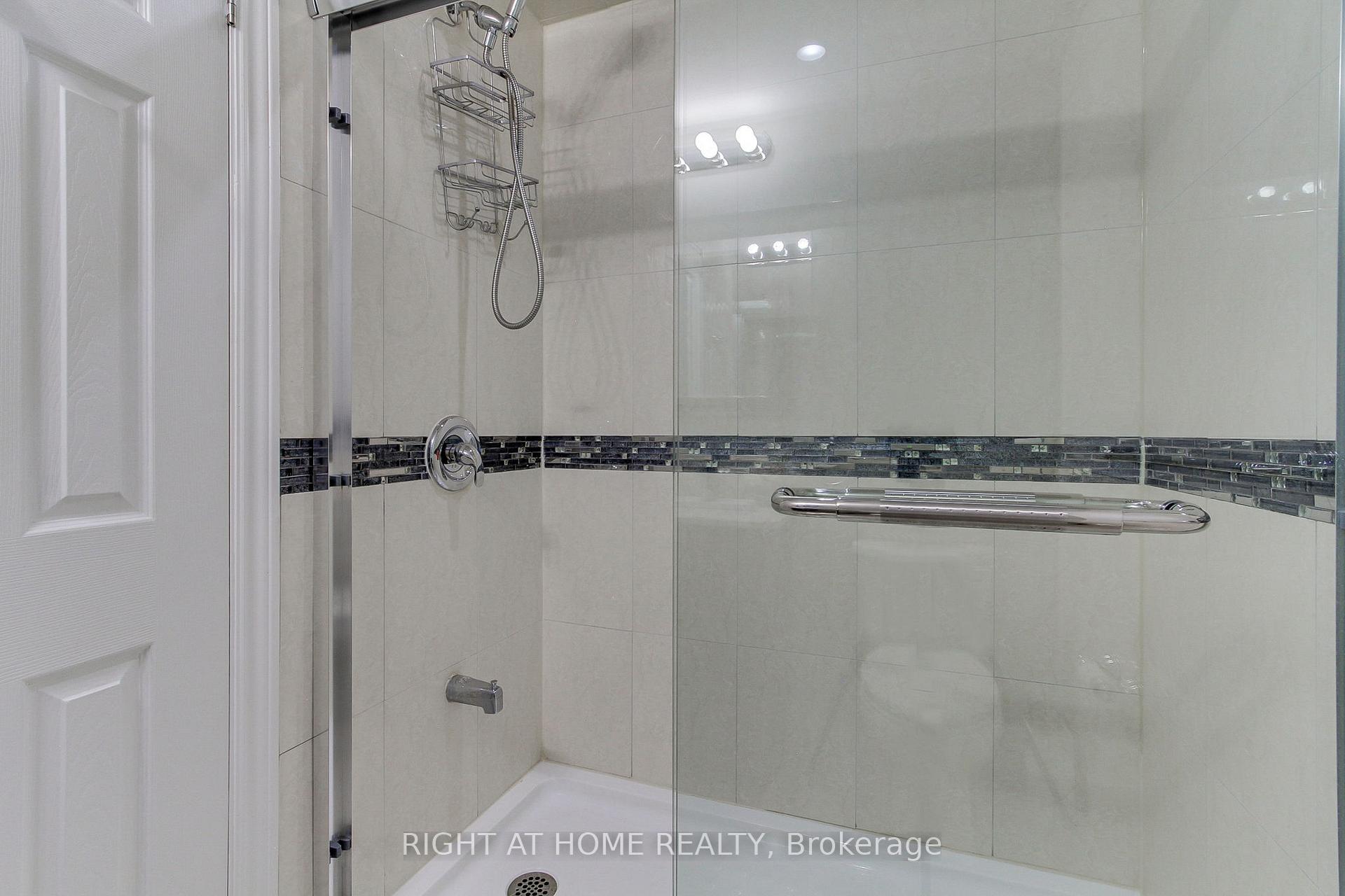 Photo 34 of 10 Juneberry Avenue, Markham, Legacy — HOMEH