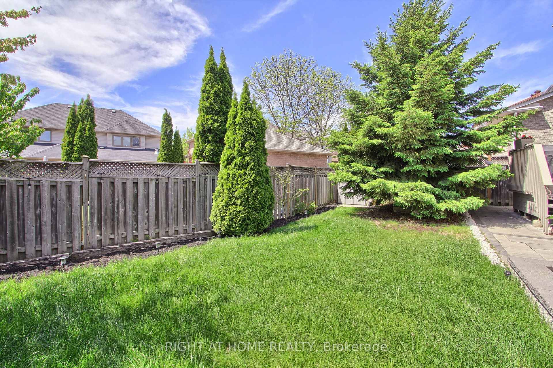 Photo 38 of 10 Juneberry Avenue, Markham, Legacy — HOMEH