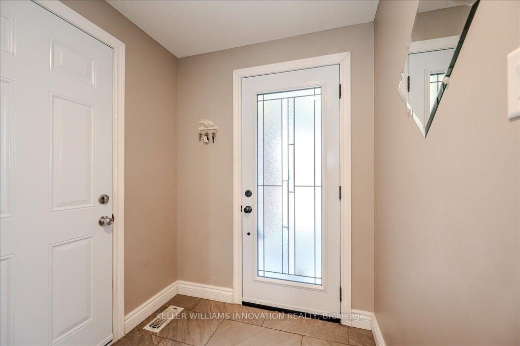 Photo 5 of 43 Thorncliffe Street, Kitchener — HOMEH