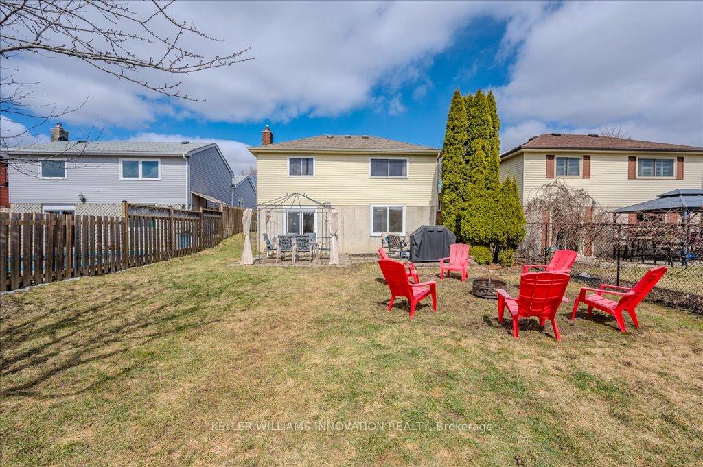 Photo 35 of 43 Thorncliffe Street, Kitchener — HOMEH