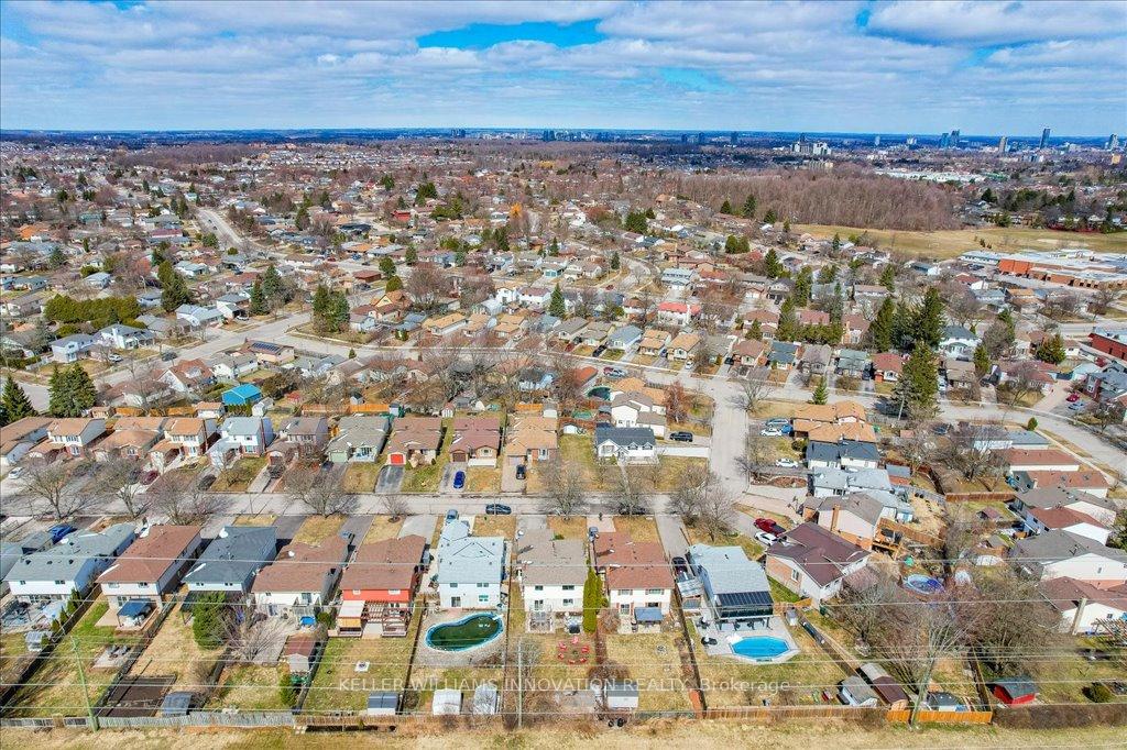 Photo 42 of 43 Thorncliffe Street, Kitchener — HOMEH