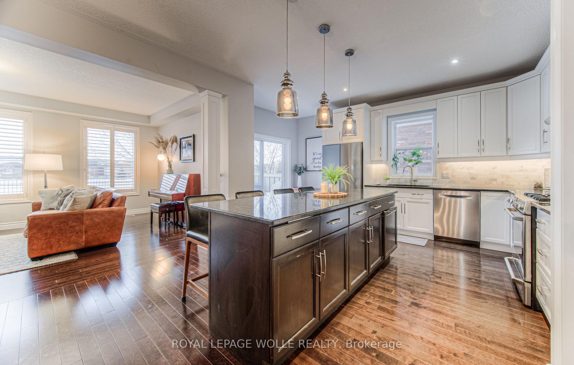 Photo 6 of 42 William Lewis Street, Kitchener — HOMEH
