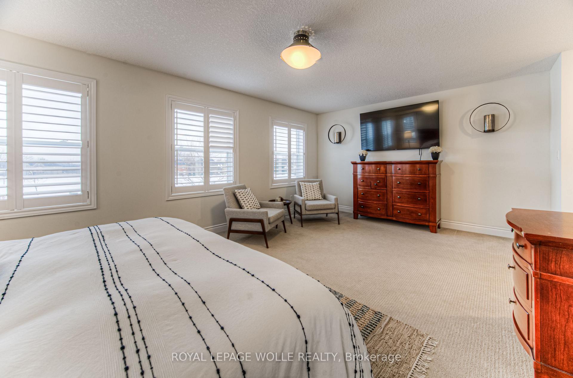Photo 27 of 42 William Lewis Street, Kitchener — HOMEH
