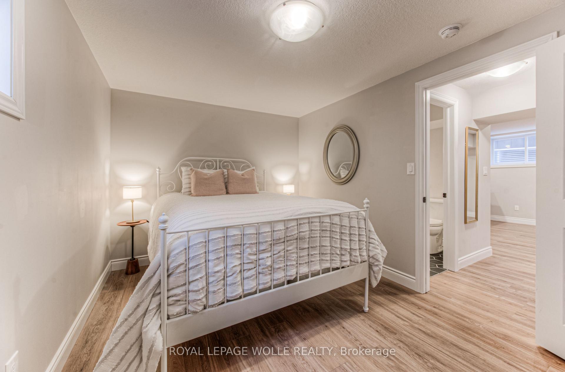 Photo 35 of 42 William Lewis Street, Kitchener — HOMEH