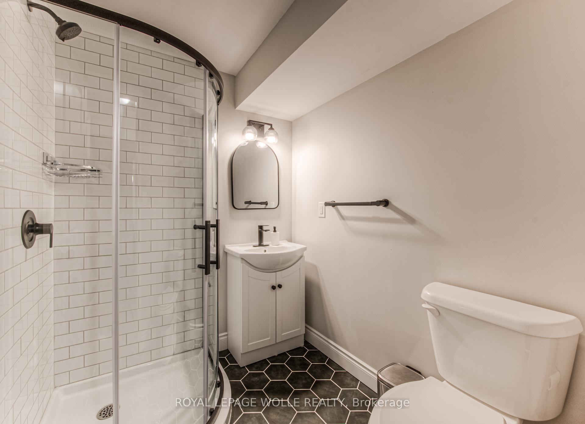 Photo 36 of 42 William Lewis Street, Kitchener — HOMEH