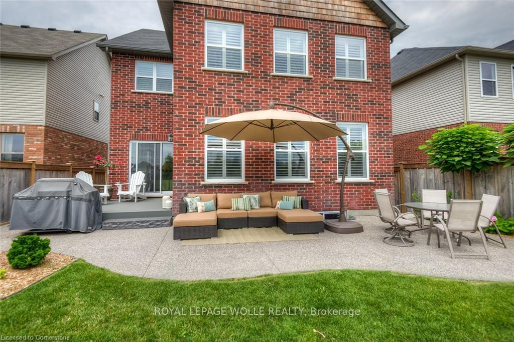 Photo 43 of 42 William Lewis Street, Kitchener — HOMEH