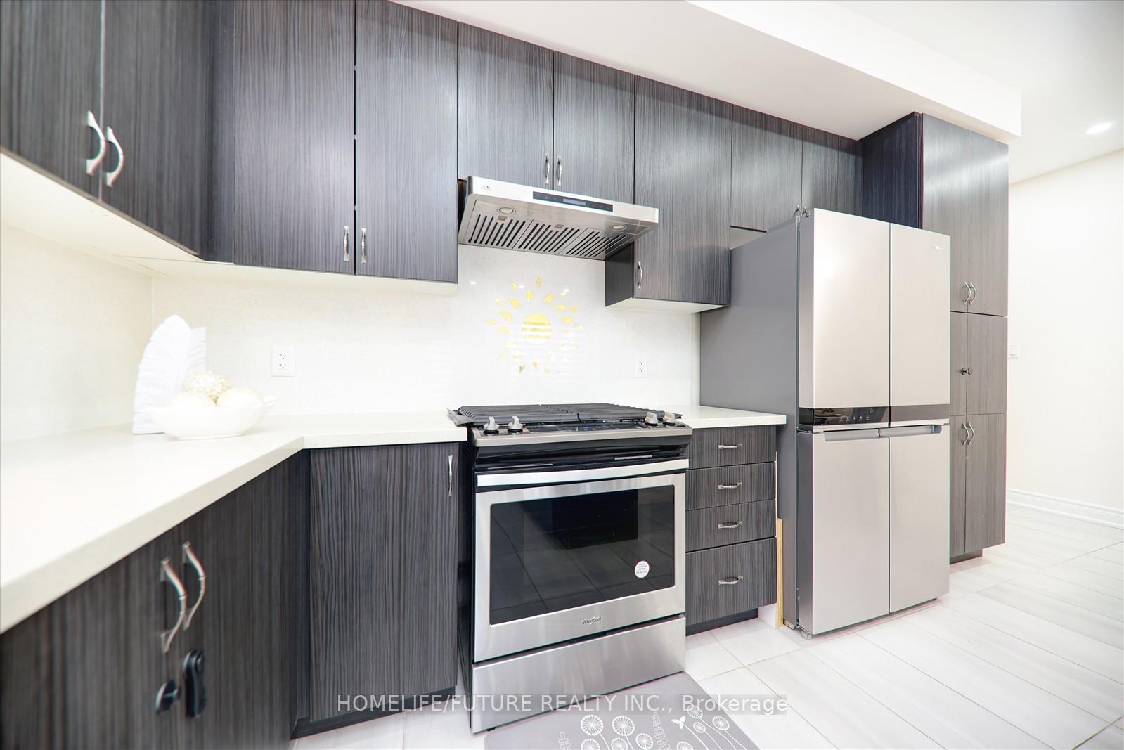 Photo 13 of Unit Main, 52 Ryler Way, Markham, Cedarwood — HOMEH