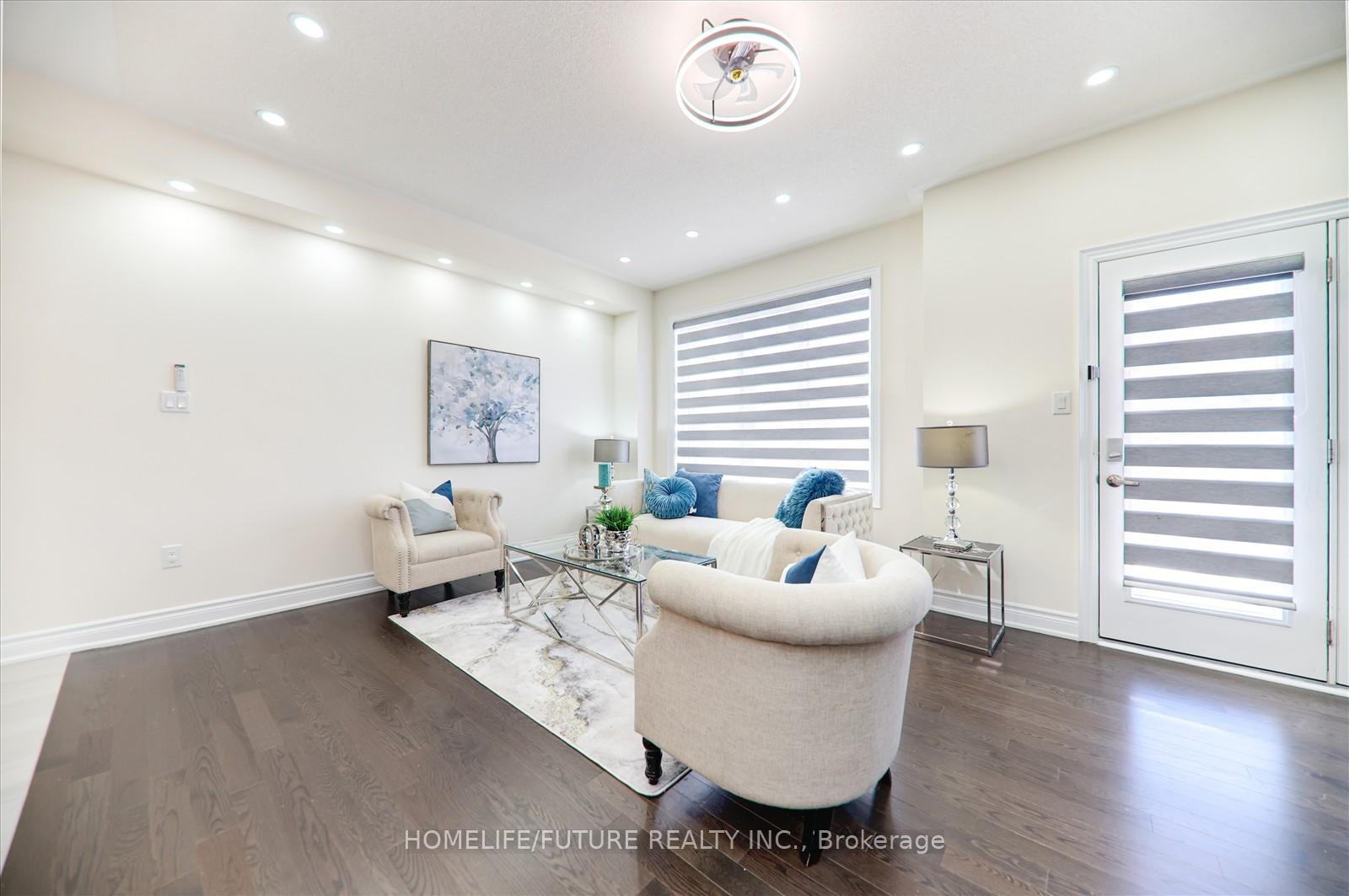 Photo 14 of Unit Main, 52 Ryler Way, Markham, Cedarwood — HOMEH