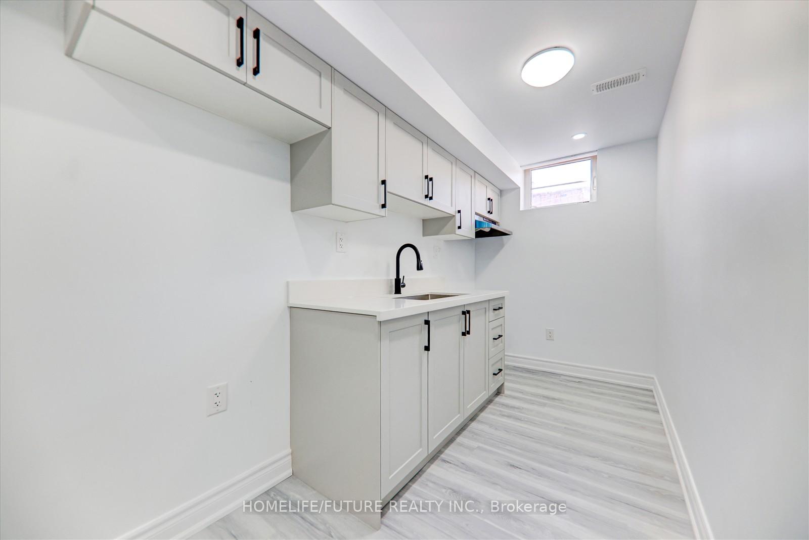 Photo 33 of Unit Main, 52 Ryler Way, Markham, Cedarwood — HOMEH