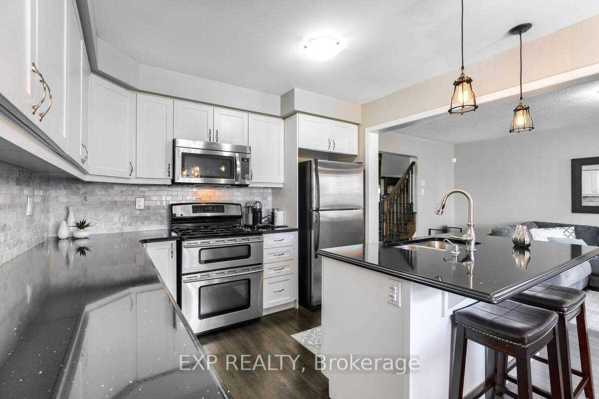 Photo 8 of 1554 Gainer Crescent, Milton, Clarke — HOMEH