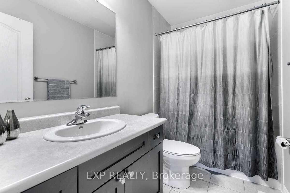 Photo 13 of 1554 Gainer Crescent, Milton, Clarke — HOMEH