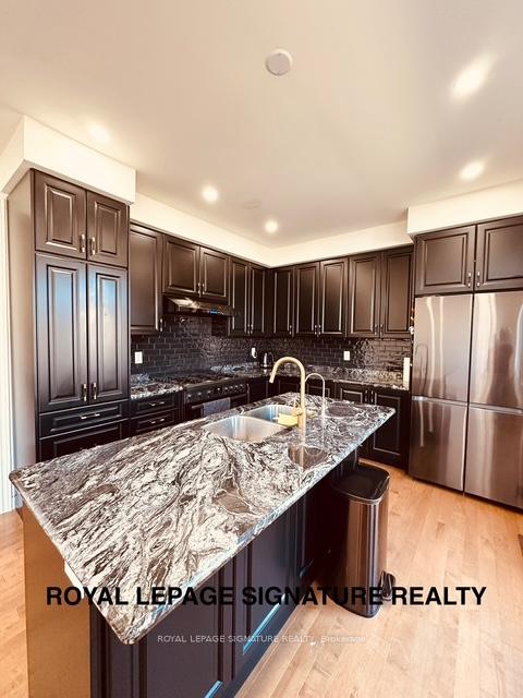 Photo 3 of Unit Upper, 268 Skinner Road, Hamilton, Waterdown — HOMEH