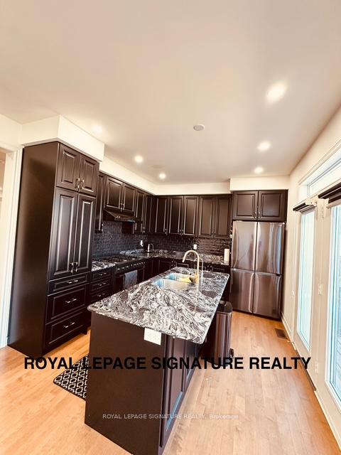 Photo 4 of Unit Upper, 268 Skinner Road, Hamilton, Waterdown — HOMEH