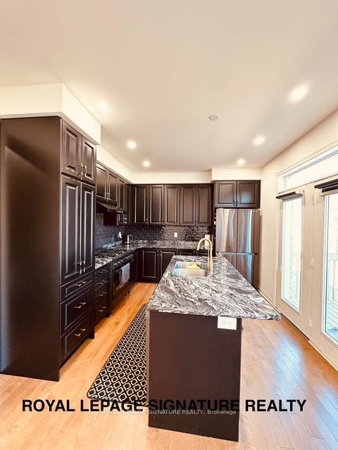 Photo 5 of Unit Upper, 268 Skinner Road, Hamilton, Waterdown — HOMEH