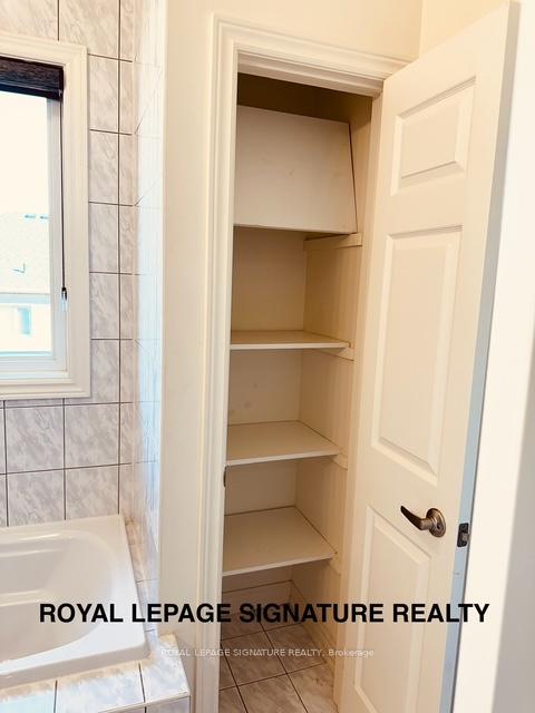 Photo 25 of Unit Upper, 268 Skinner Road, Hamilton, Waterdown — HOMEH