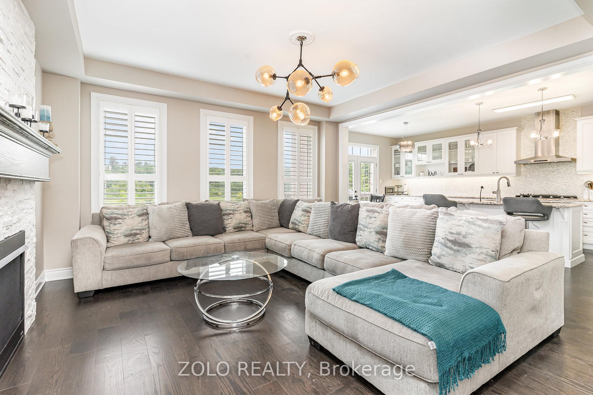 Photo 4 of 292 Shady Glen Crescent, Kitchener, Rosenburg — HOMEH