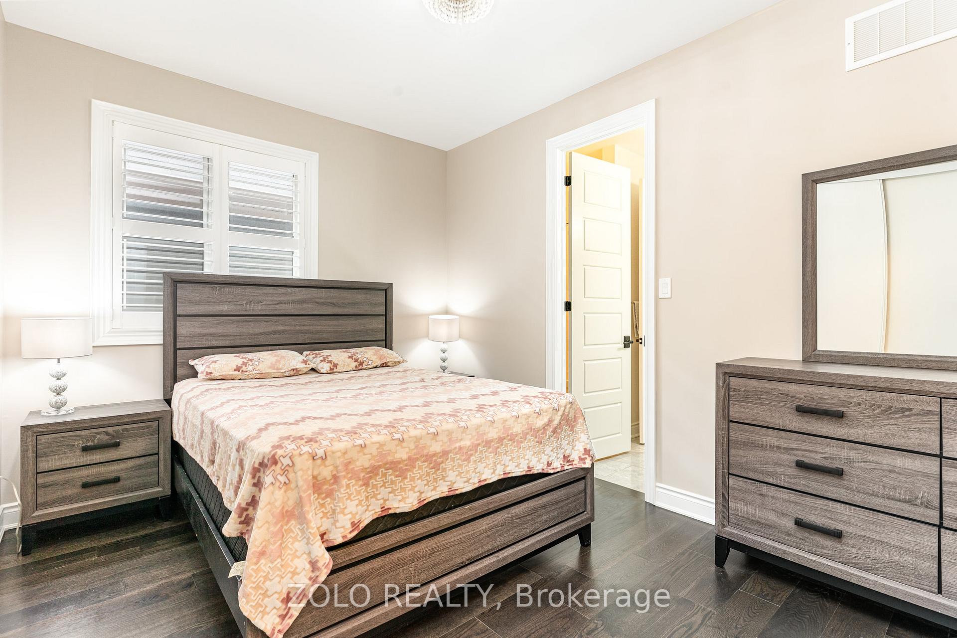 Photo 16 of 292 Shady Glen Crescent, Kitchener, Rosenburg — HOMEH