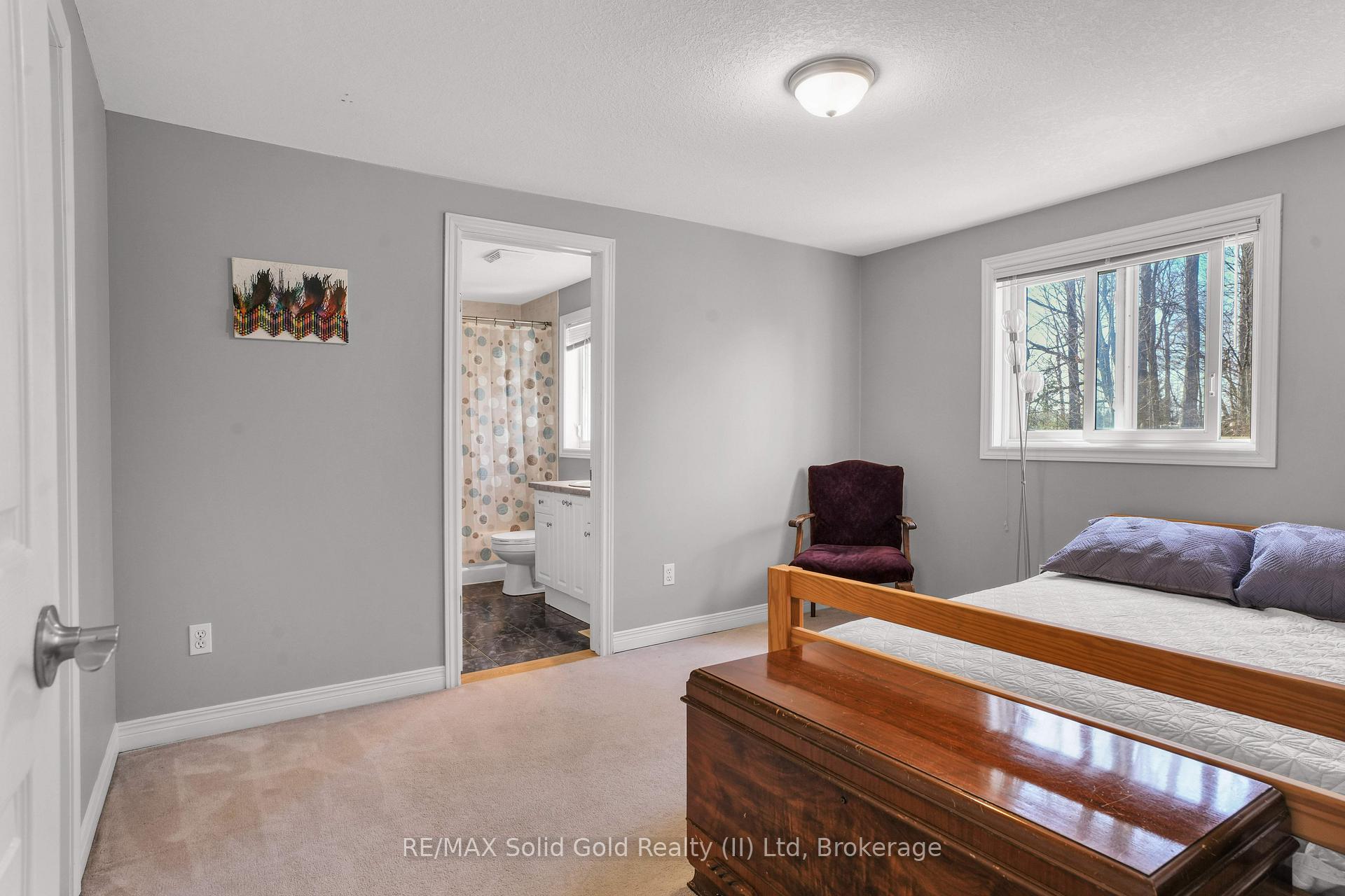 Photo 22 of 33 Stanmore Avenue, Kitchener — HOMEH