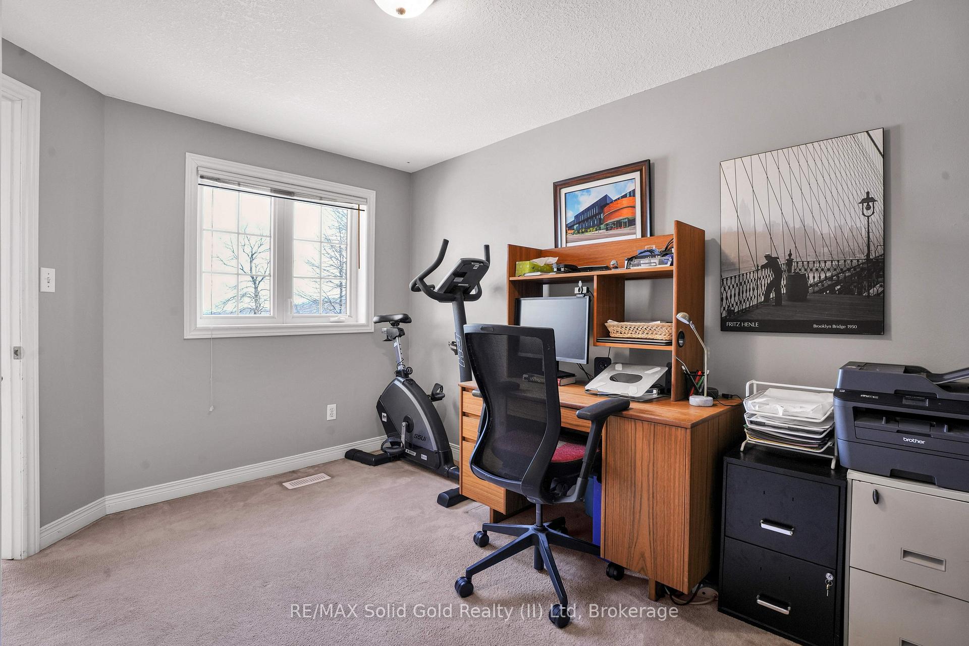 Photo 26 of 33 Stanmore Avenue, Kitchener — HOMEH