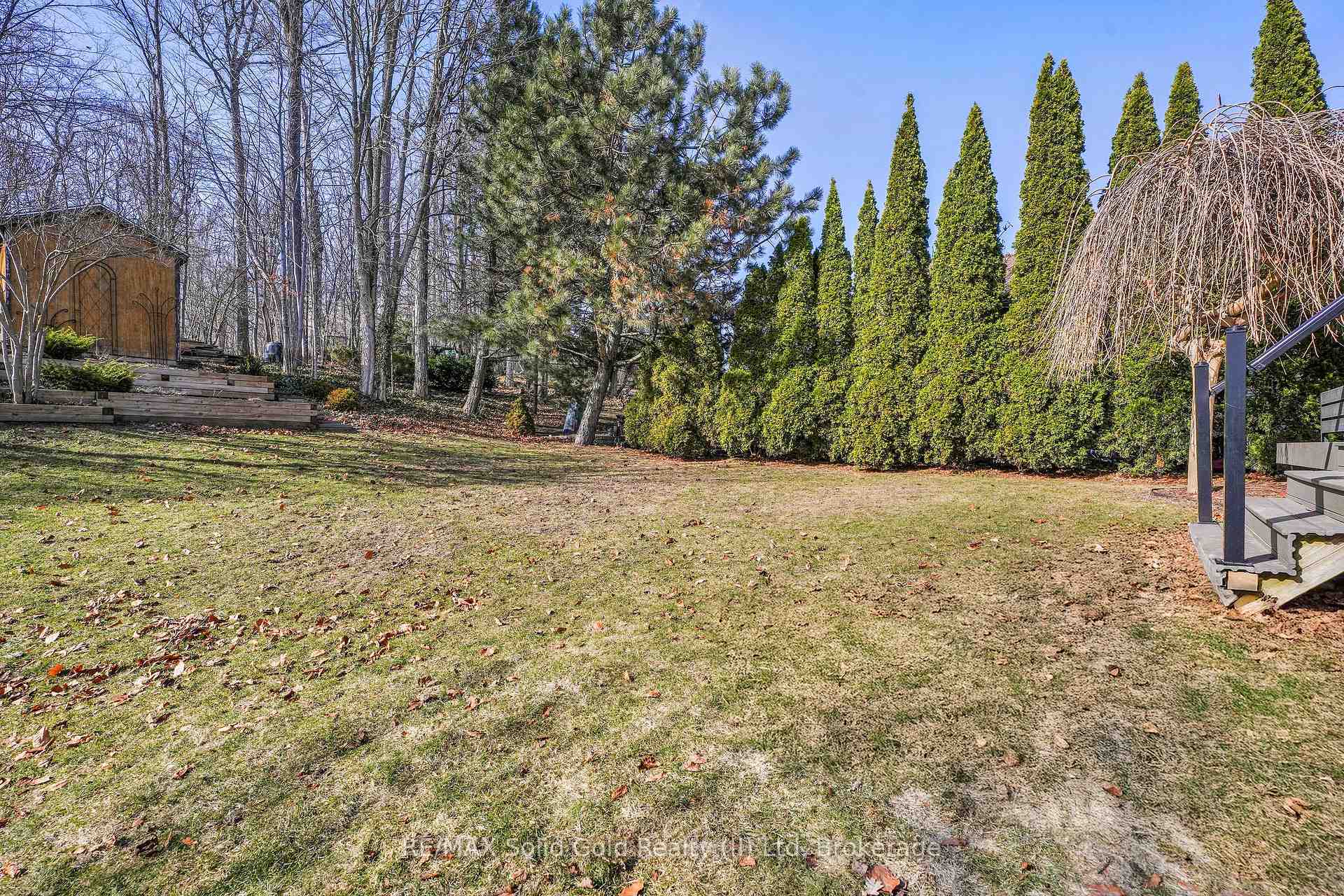 Photo 36 of 33 Stanmore Avenue, Kitchener — HOMEH