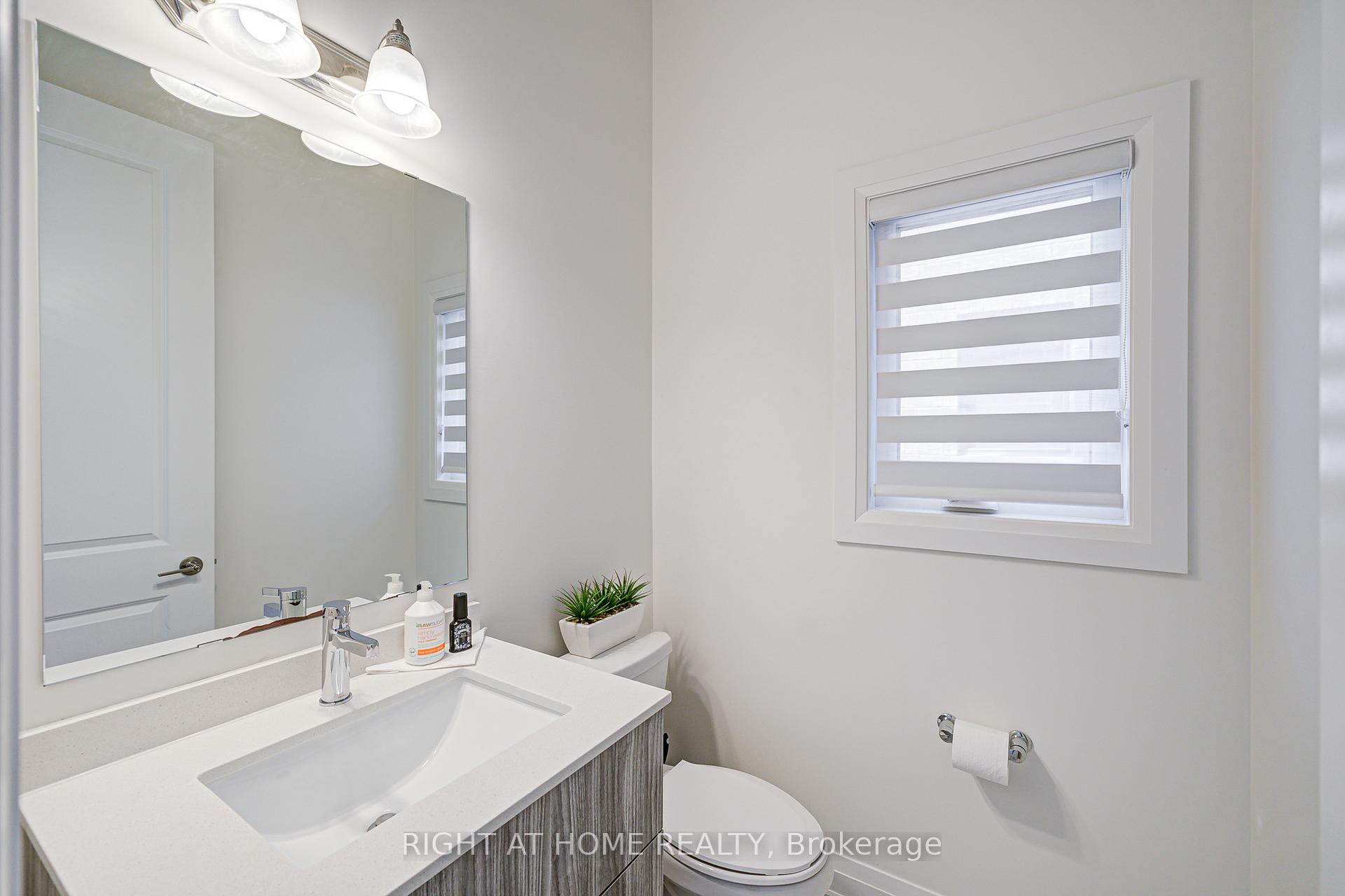 Photo 12 of 446 Thornborrow Court, Milton, Walker — HOMEH