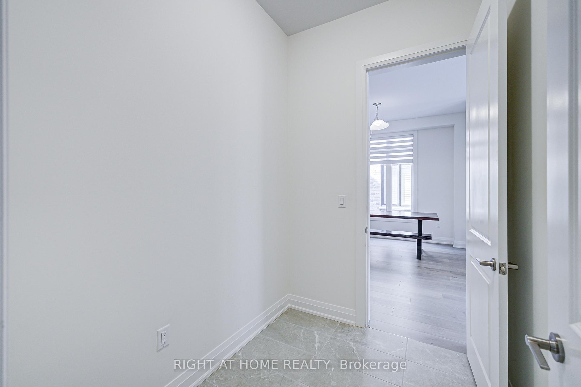 Photo 18 of 446 Thornborrow Court, Milton, Walker — HOMEH