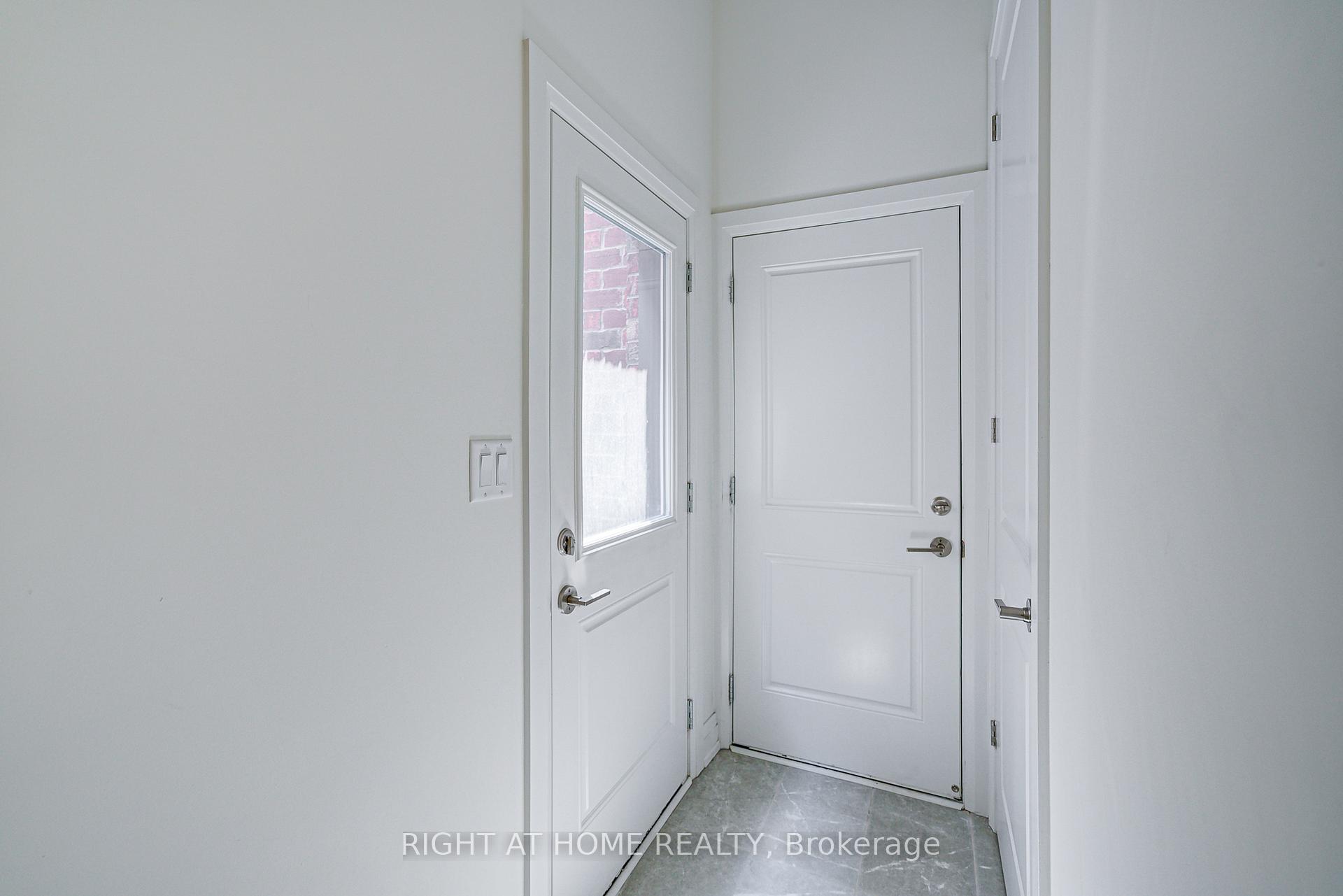 Photo 19 of 446 Thornborrow Court, Milton, Walker — HOMEH