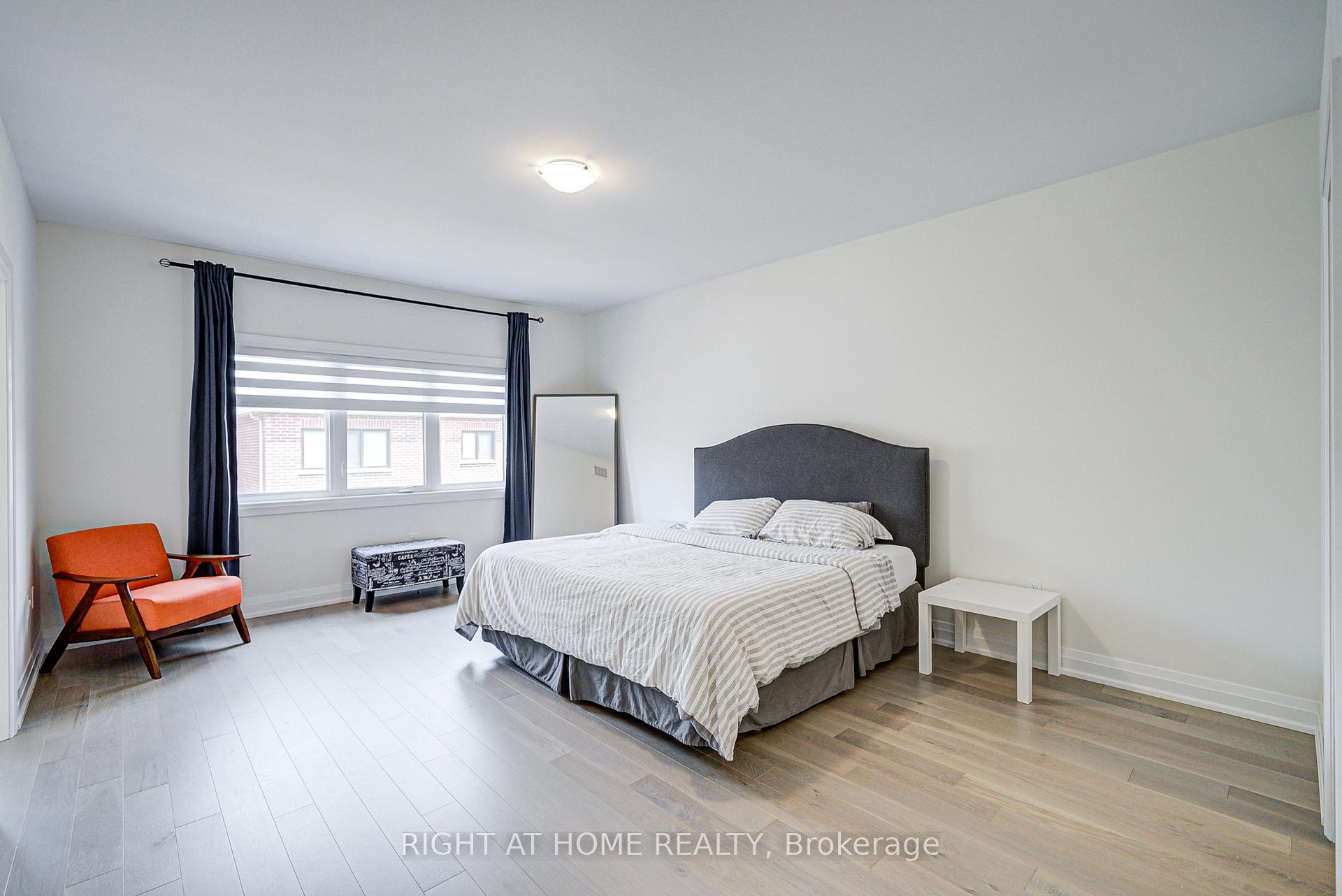 Photo 31 of 446 Thornborrow Court, Milton, Walker — HOMEH