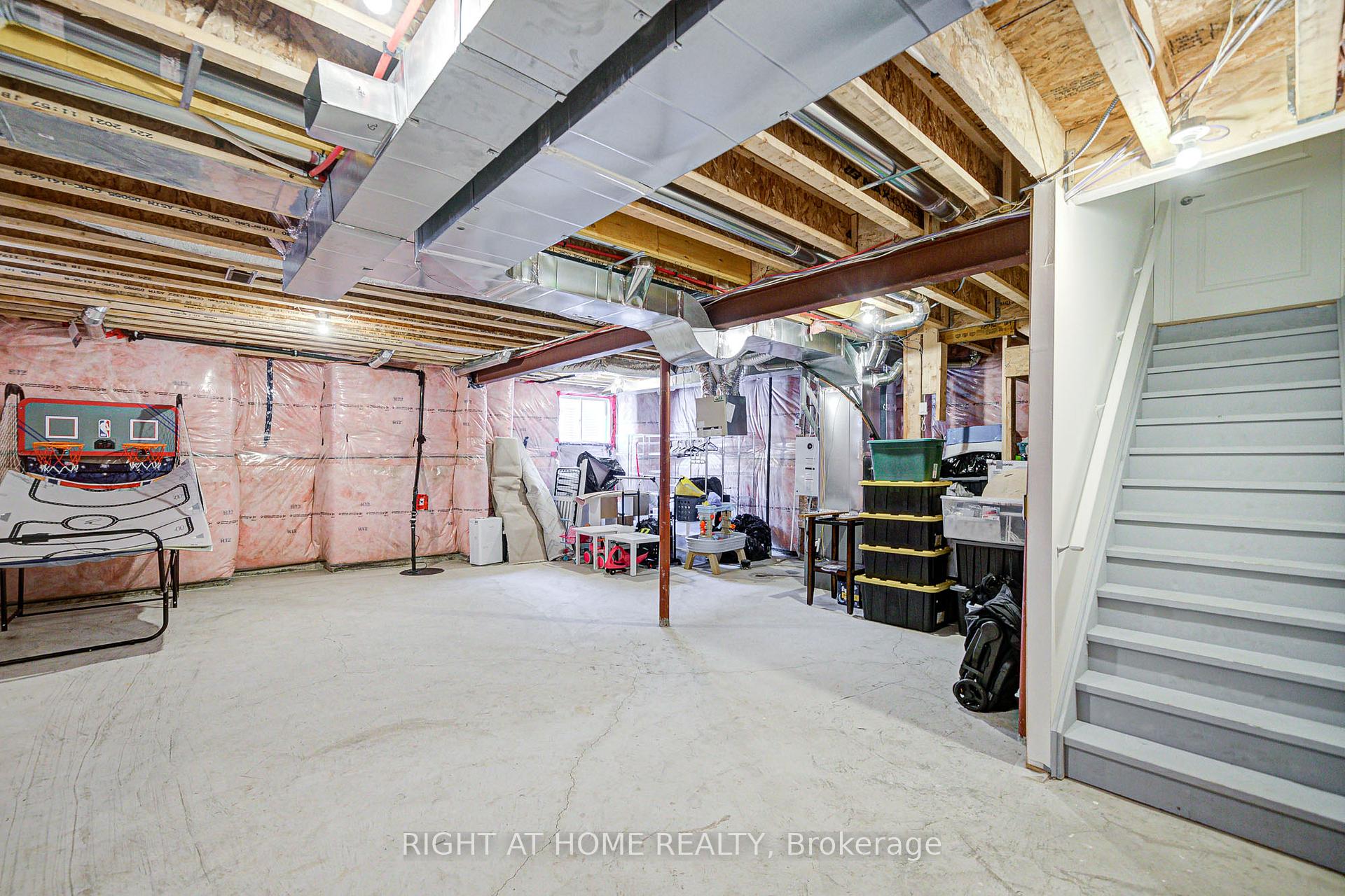 Photo 40 of 446 Thornborrow Court, Milton, Walker — HOMEH