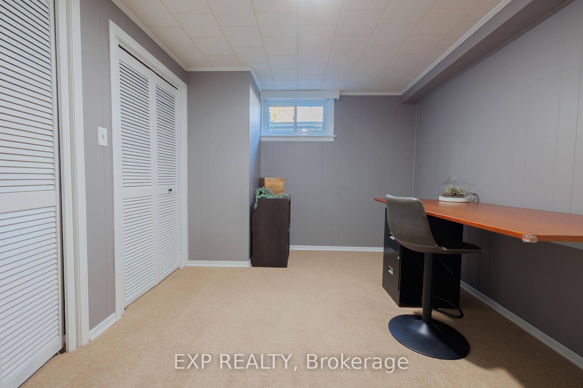 Photo 16 of 72 Montcalm Drive, Kitchener — HOMEH