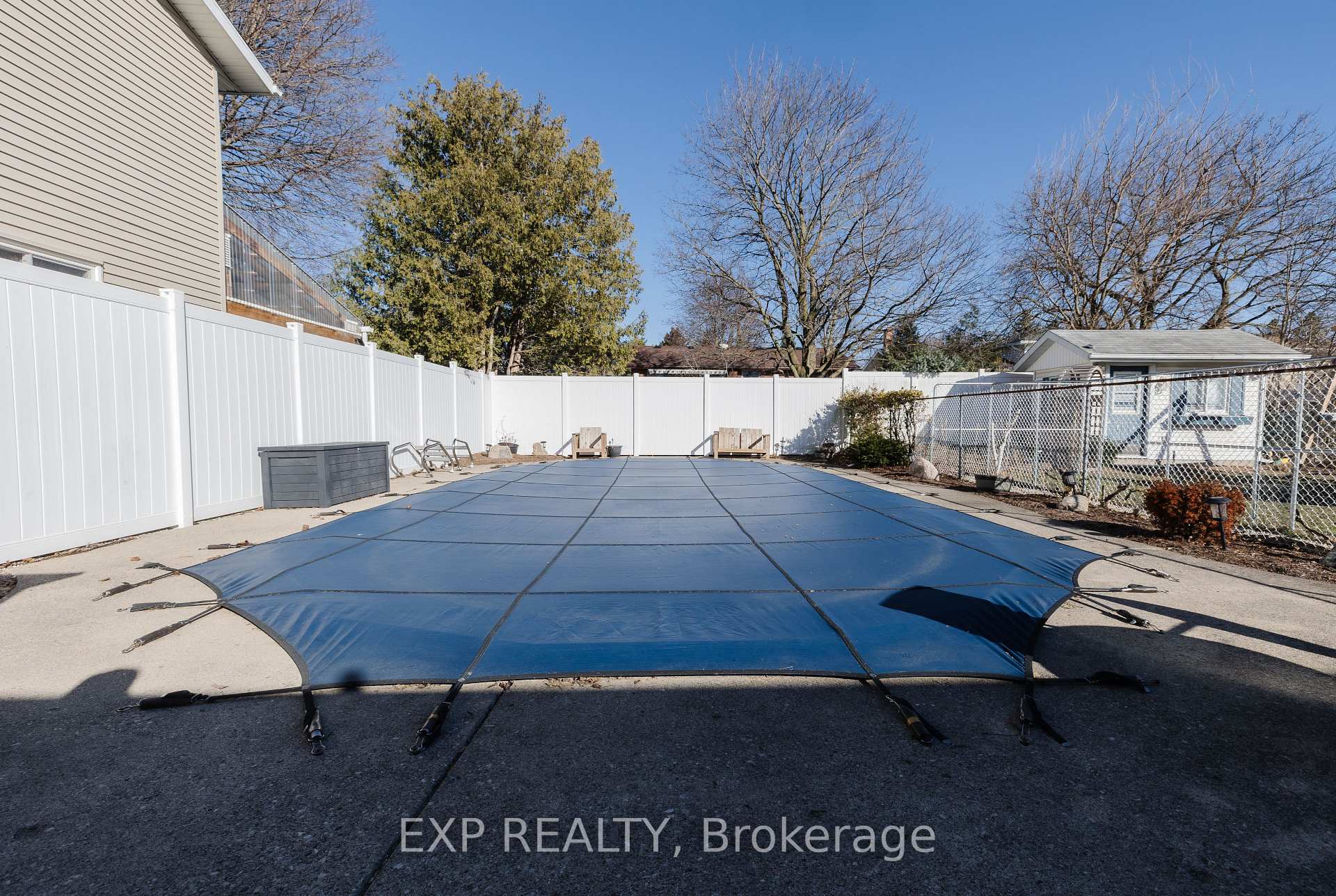 Photo 20 of 72 Montcalm Drive, Kitchener — HOMEH
