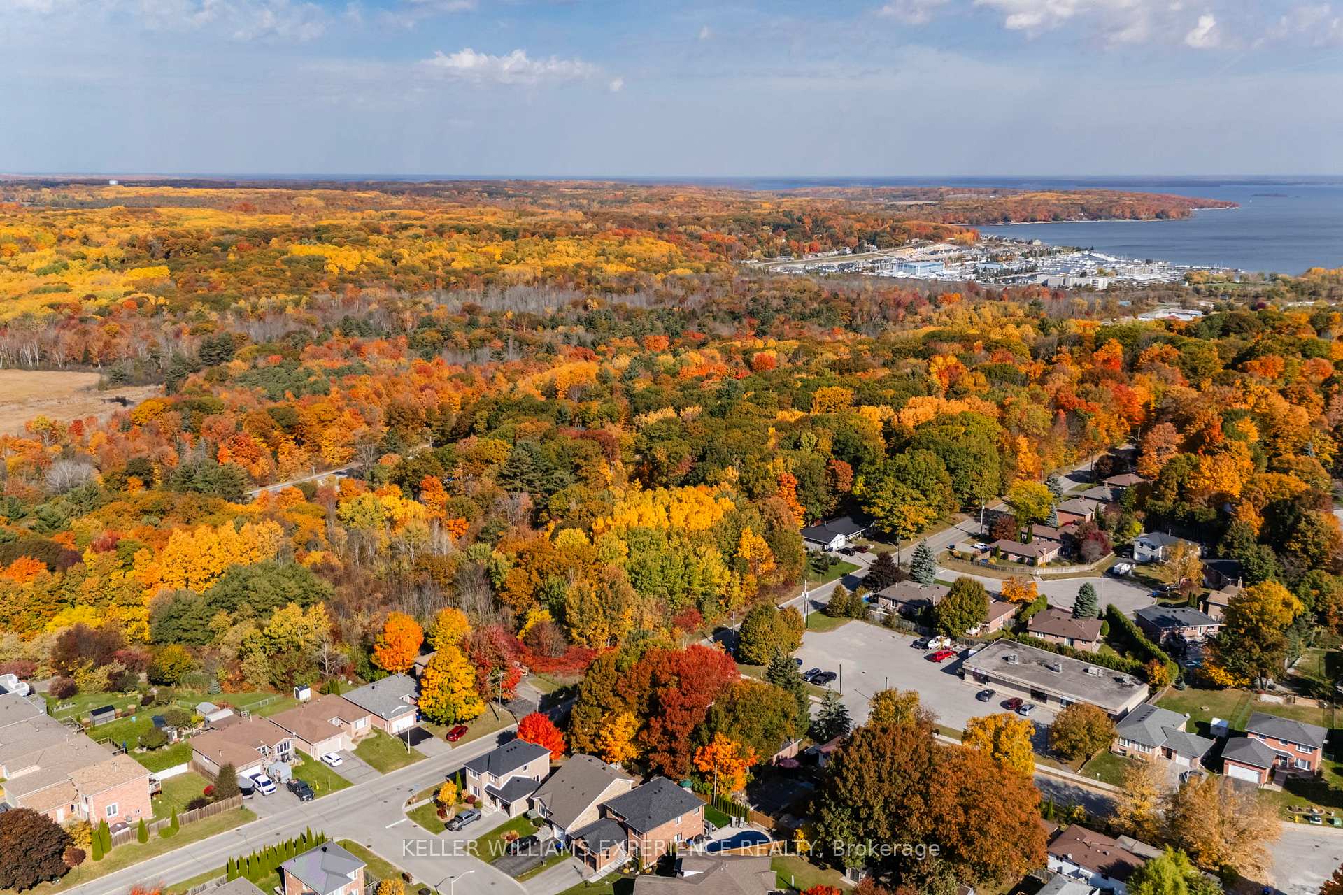 Photo 36 of 80 Woodland Drive, Midland — HOMEH