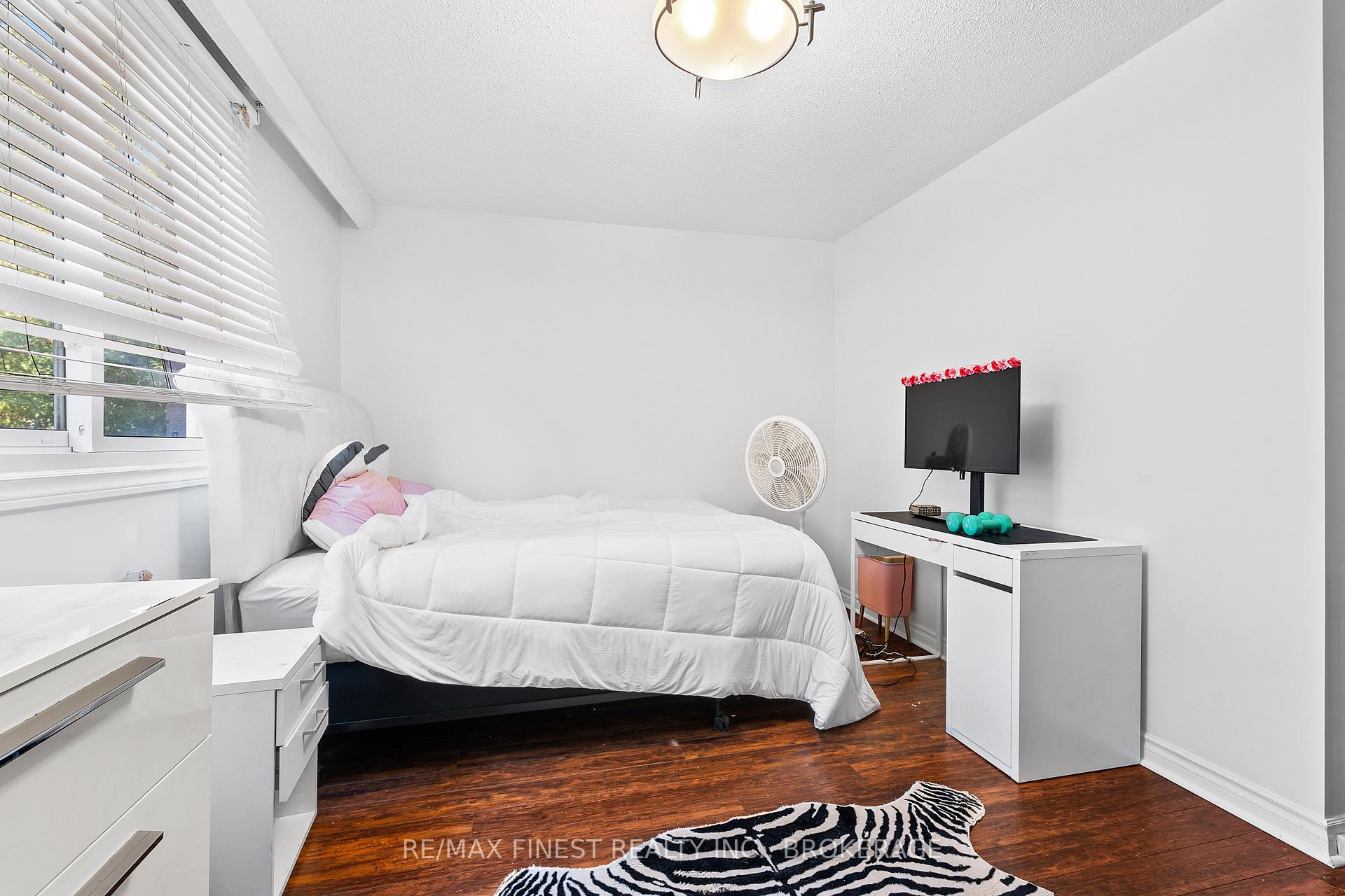 Photo 19 of 931 Safari Drive, Kingston, North of Taylor-Kidd Blvd — HOMEH