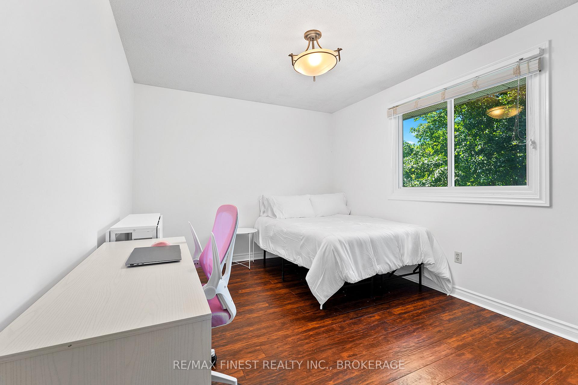 Photo 25 of 931 Safari Drive, Kingston, North of Taylor-Kidd Blvd — HOMEH